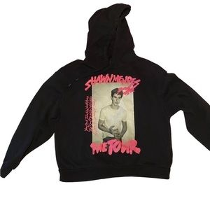 H&M SHAWN MENDES THE TOUR HOODIE. Size large.